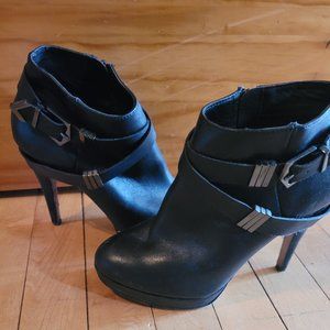 Tall Black Heel Shoes